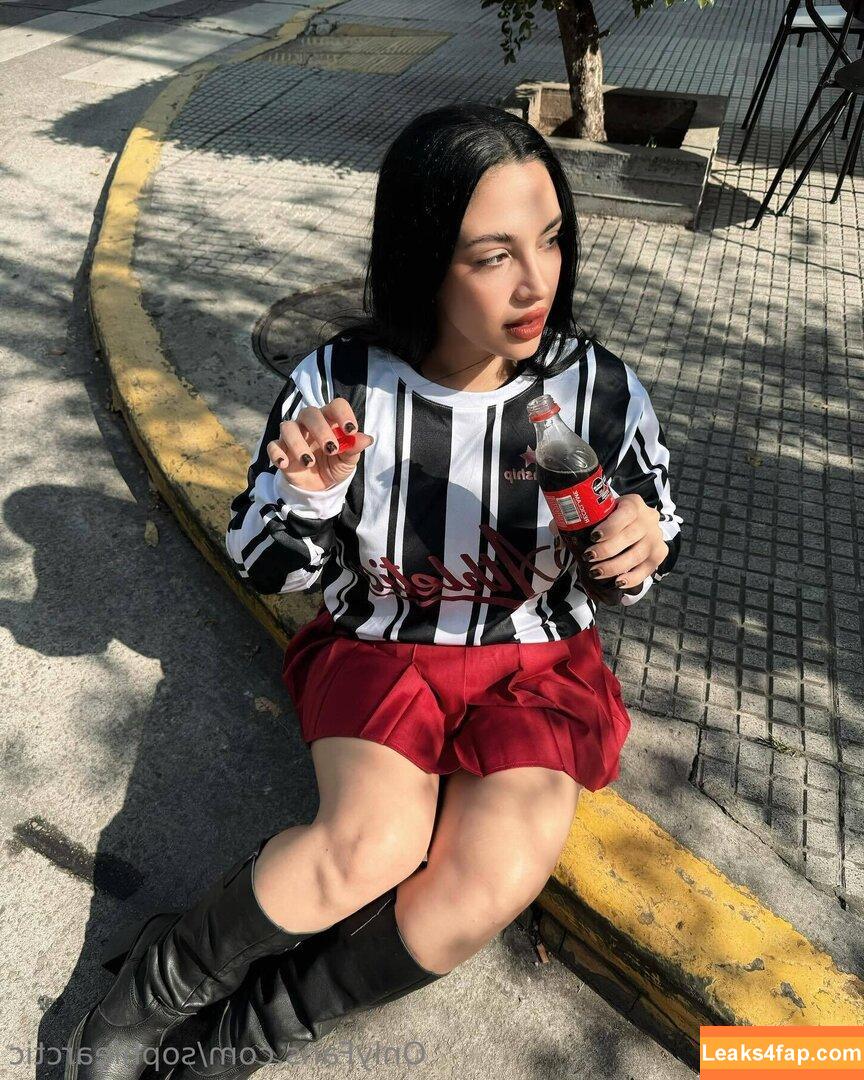 sophiearctic / imsophiearctic leaked photo photo #0028