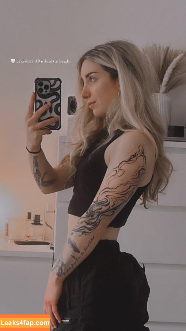 sophieburrell /  leaked photo photo #0006
