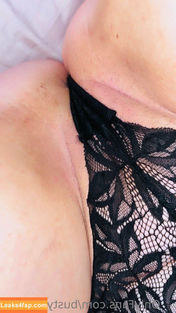 sophiebustybabe / sb.woke leaked photo photo #0007