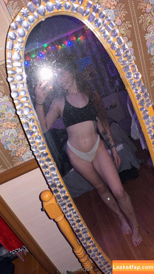 sophieluvv / sophieluv leaked photo photo #0028