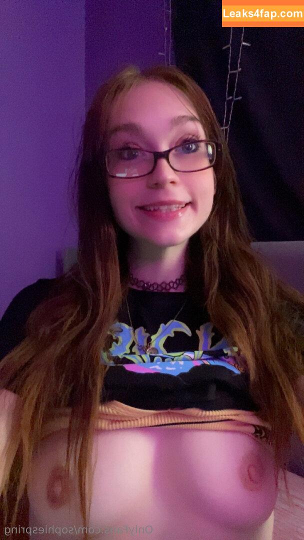 sophiespring /  leaked photo photo #0027