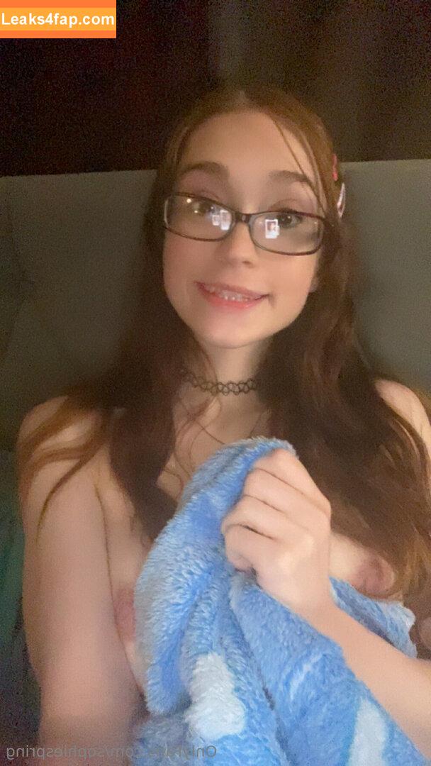 sophiespring /  leaked photo photo #0040