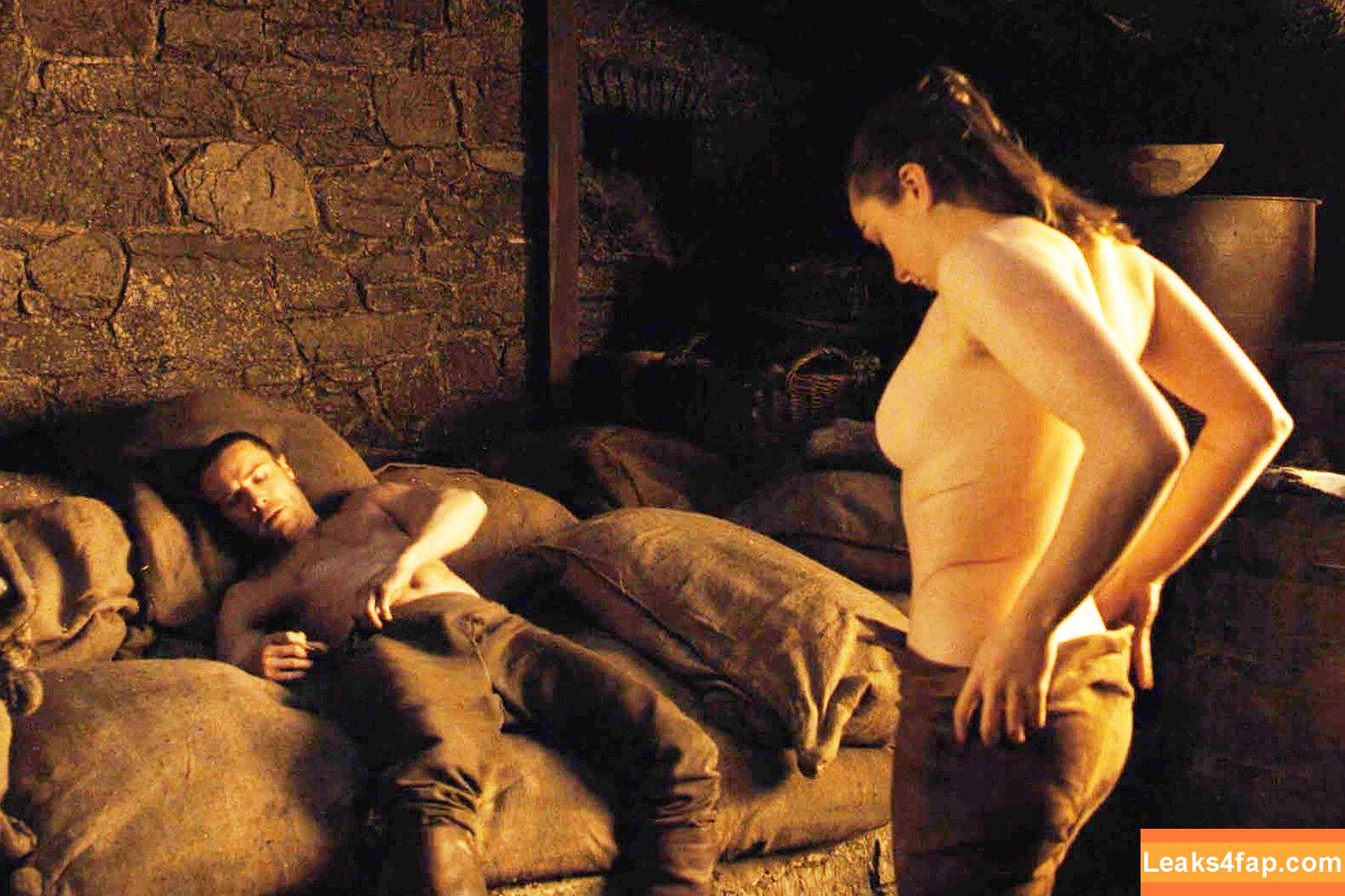 sophieturner /  leaked photo photo #0021