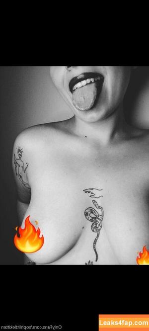 sophlittlekitten photo #0005
