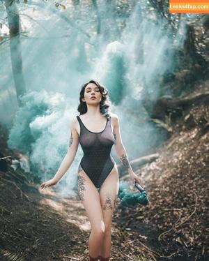 Sophoulla photo #0031