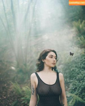 Sophoulla photo #0036