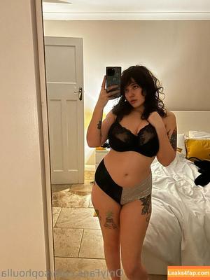 Sophoulla photo #0229