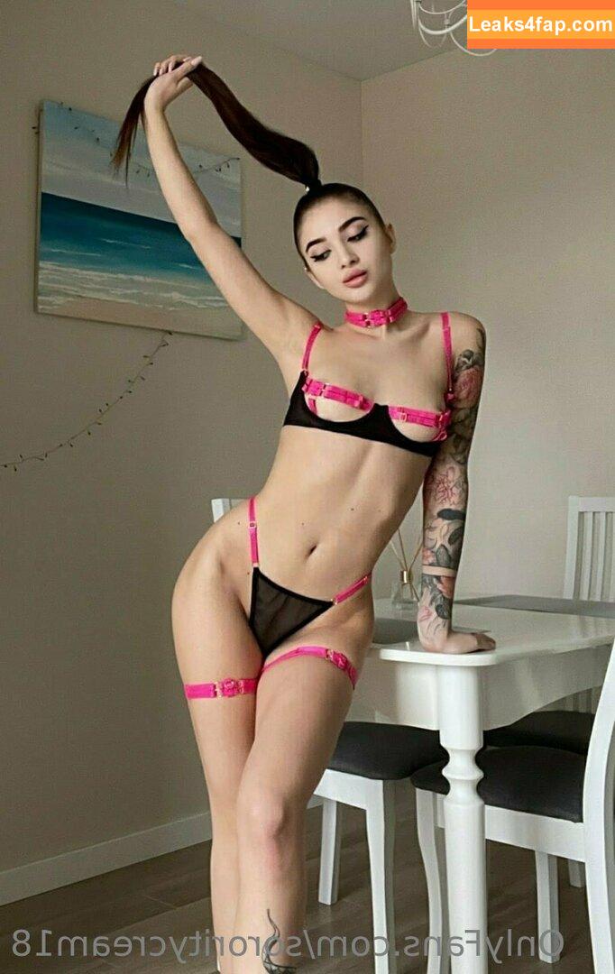 sororitycream18 /  leaked photo photo #0384