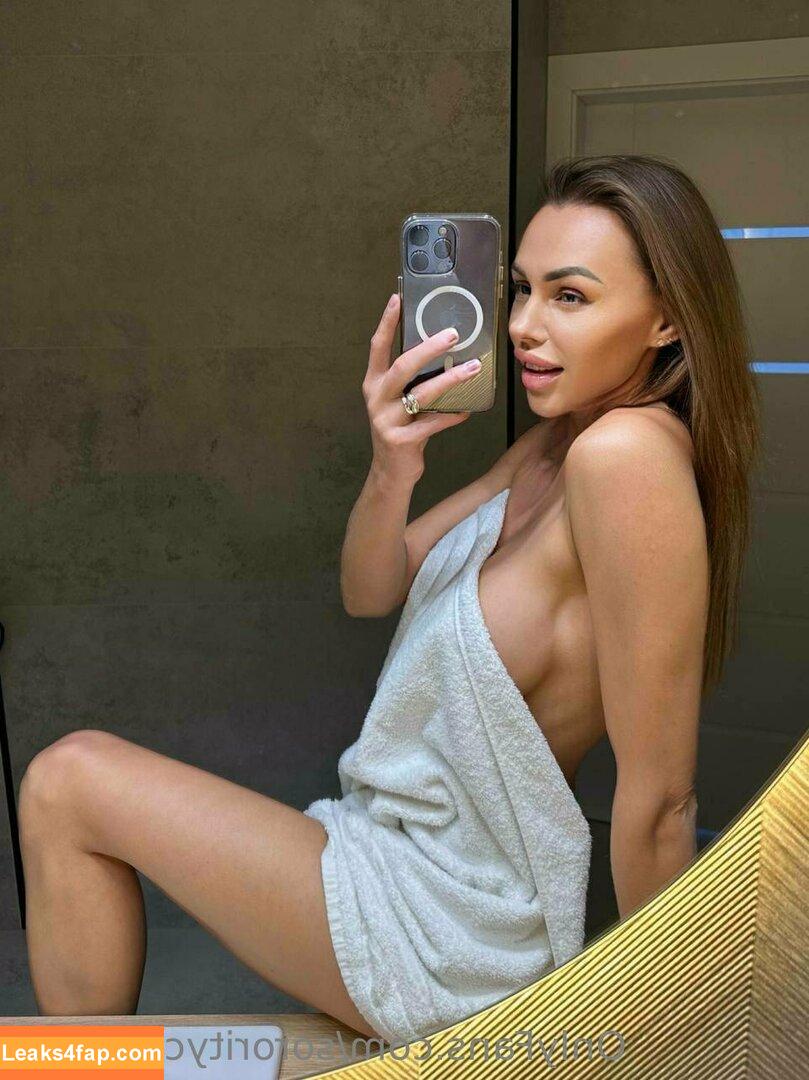 sororitycream18 /  leaked photo photo #0872