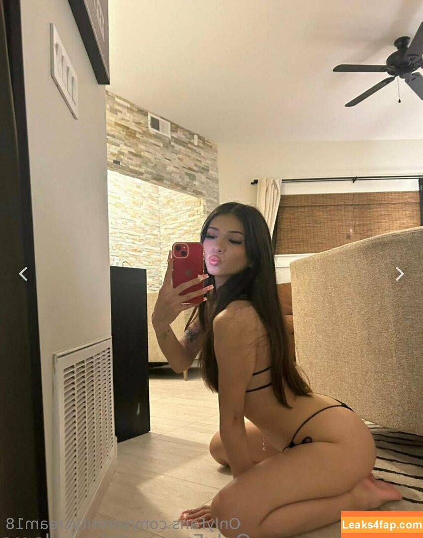 sororitycream18 /  leaked photo photo #1099