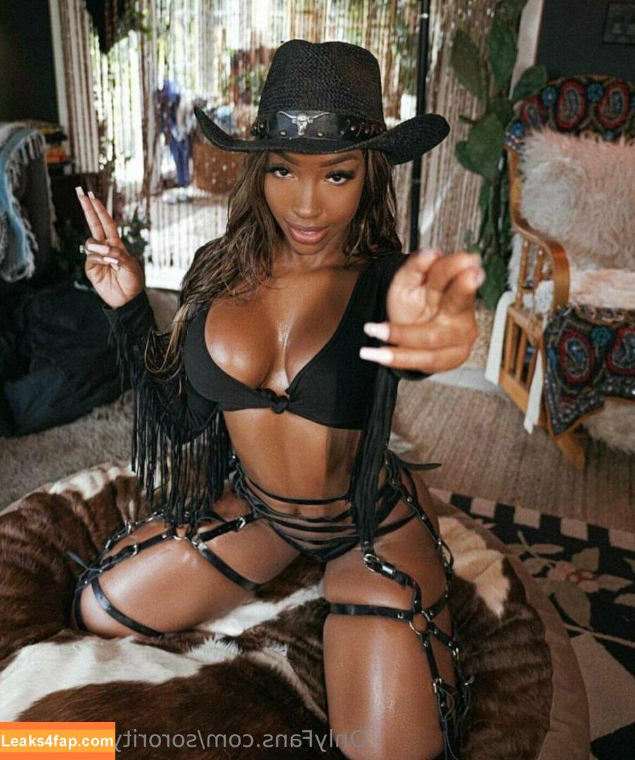 sororitycream18 /  leaked photo photo #1153