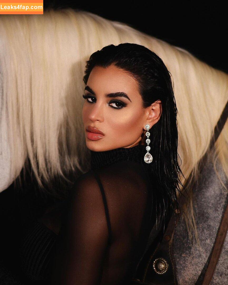 Soto Eliane /  слитое фото фото #0012