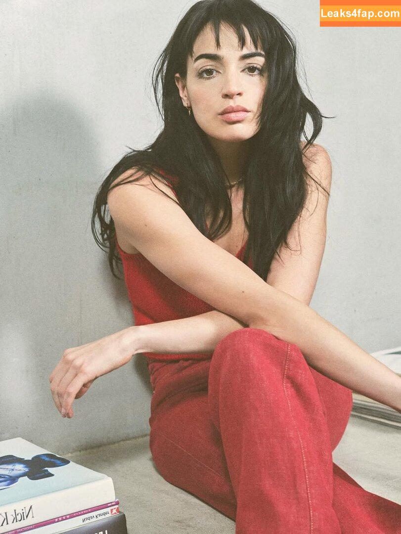 Souheila Yacoub free leaks