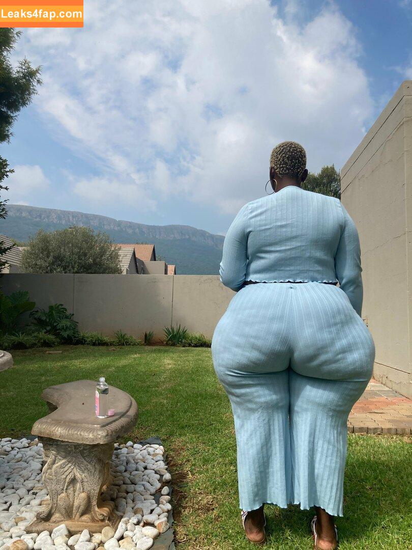 South African Thick / african.babez / the_real_liso leaked photo photo #0002