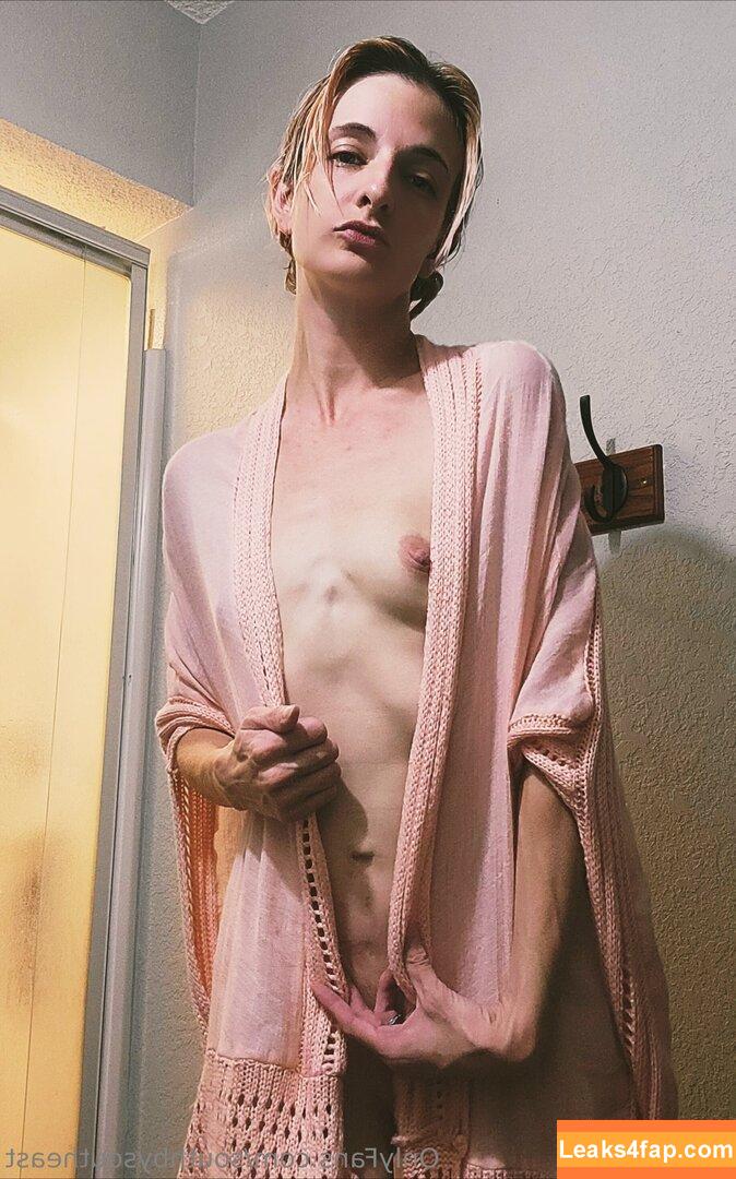 southbysoutheast /  leaked photo photo #0011
