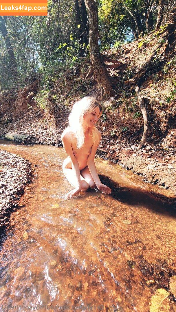 southbysoutheast /  leaked photo photo #0029