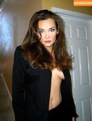 Southern-Charms Reese photo #0027