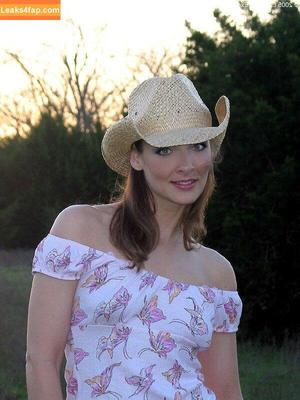 Southern-Charms Reese photo #0761