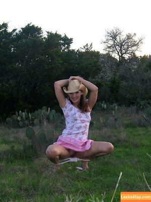 Southern-Charms Reese photo #0764