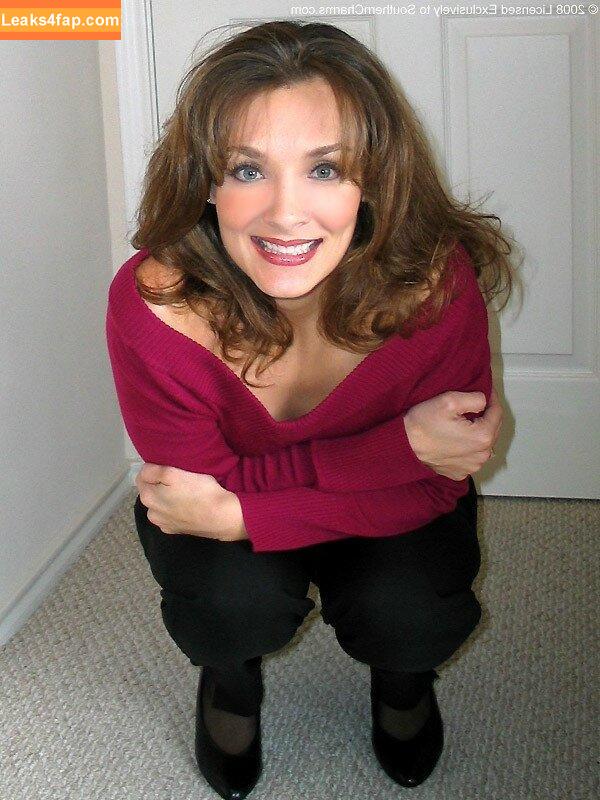 Southern-Charms Reese /  leaked photo photo #1455