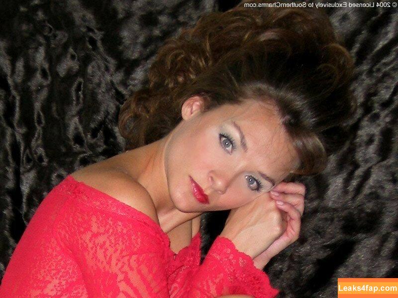 Southern-Charms Reese /  leaked photo photo #2060