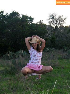 Southern-Charms Reese photo #2526