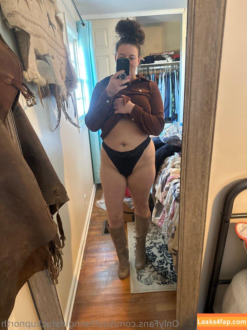 southerngirlstuckupnorth /  leaked photo photo #0004