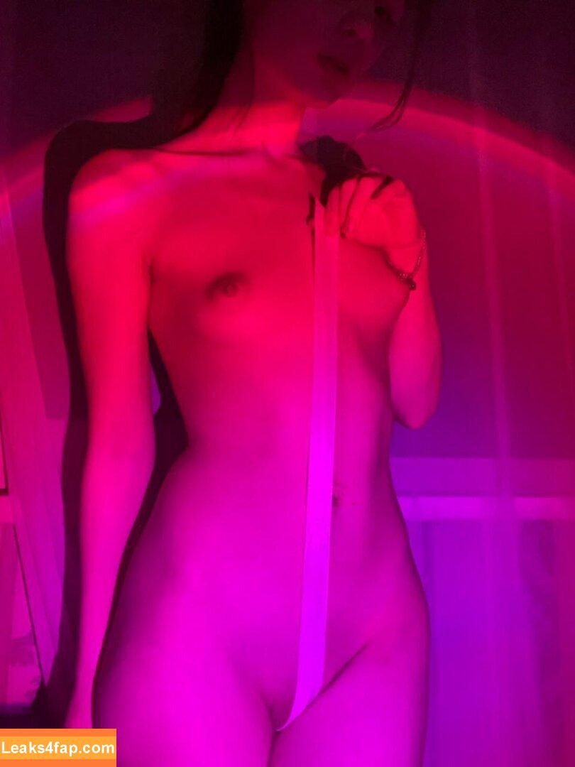 sowa.valeri / SowaValeri / Steklova Essenia / teasingsister leaked photo photo #0200
