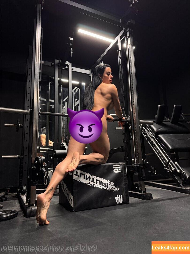 soyaliromero /  leaked photo photo #0018