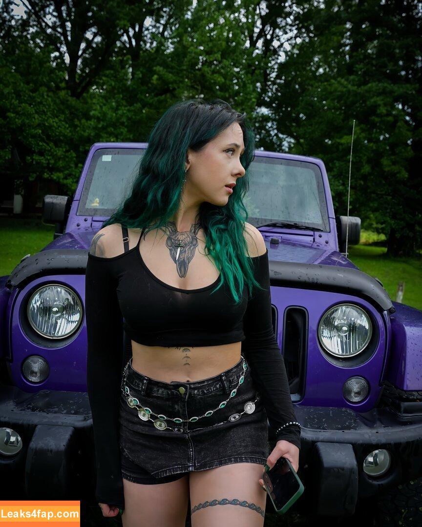 Sp00Kysquirrel / Victoria Ryann leaked photo photo #0015