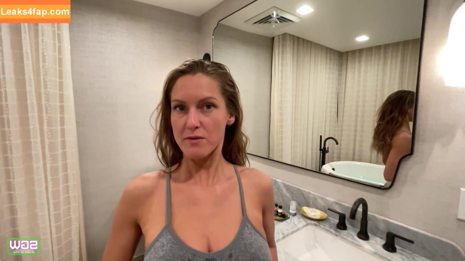 sparksgowild / missstacy_23 leaked photo photo #0015