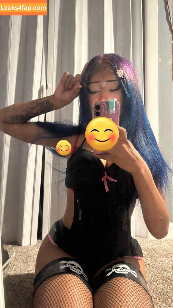 spendforlayla / dominatrix908 / laurenbrown.beauty / princesslayla7 / princessplat12 leaked photo photo #0025
