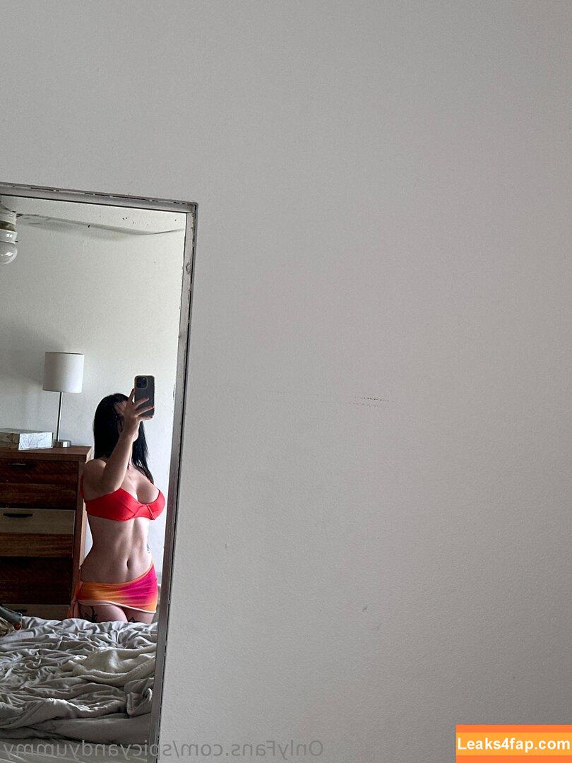 spicyandyummy /  leaked photo photo #0002