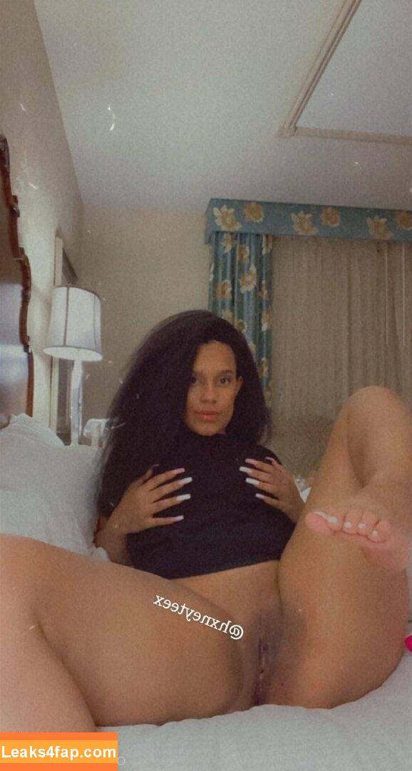 spinelli / spinellikilcollin leaked photo photo #0012