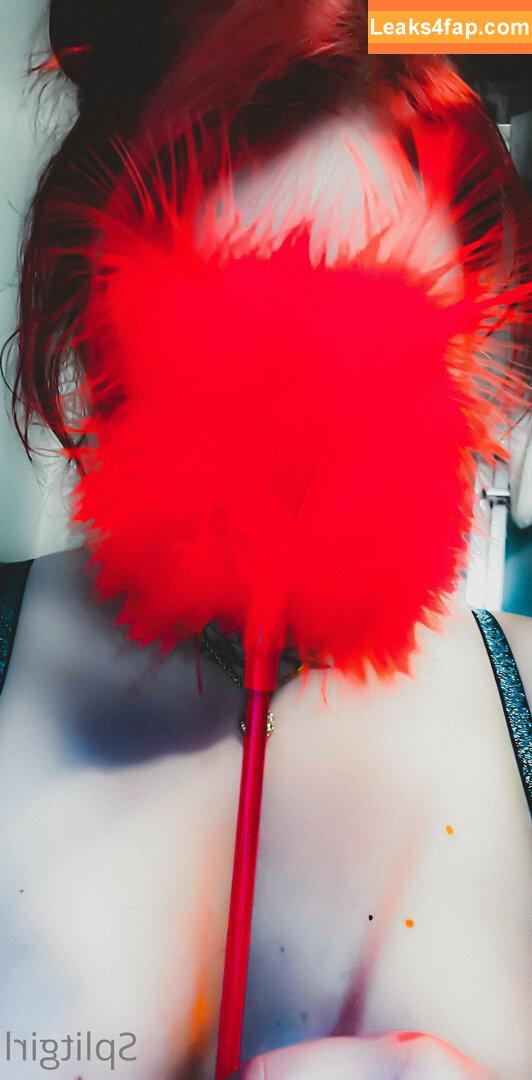 split.girl / splits.girls leaked photo photo #0047