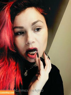 split.girl photo #0007