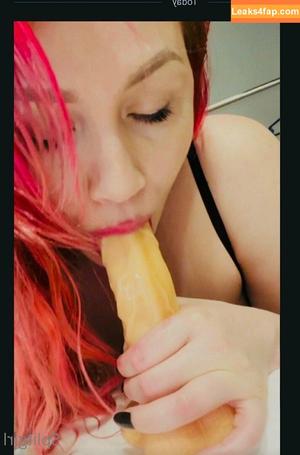 split.girl photo #0016