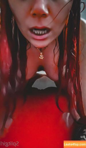 split.girl photo #0038