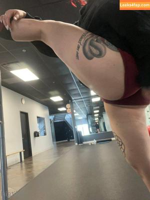 split.girl photo #0056