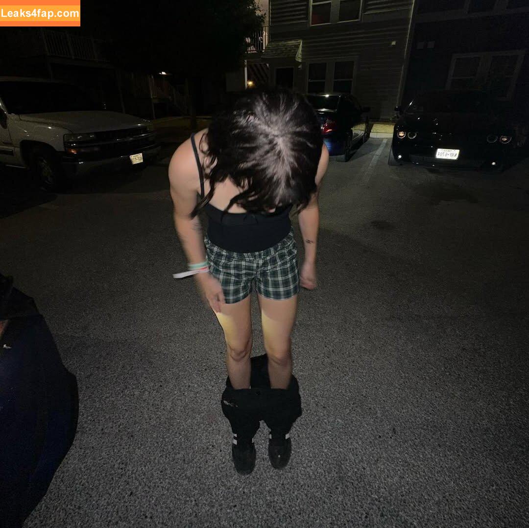 squidney_helen / https: leaked photo photo #0004