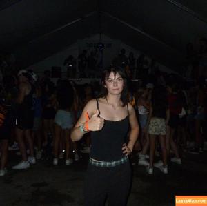 squidney_helen photo #0006