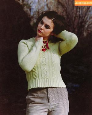 squidney_helen photo #0016