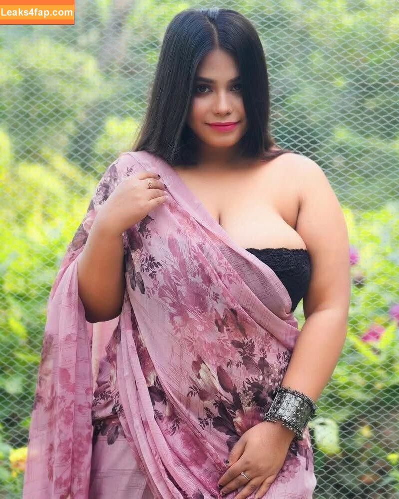 Sreetama /  слитое фото фото #0016