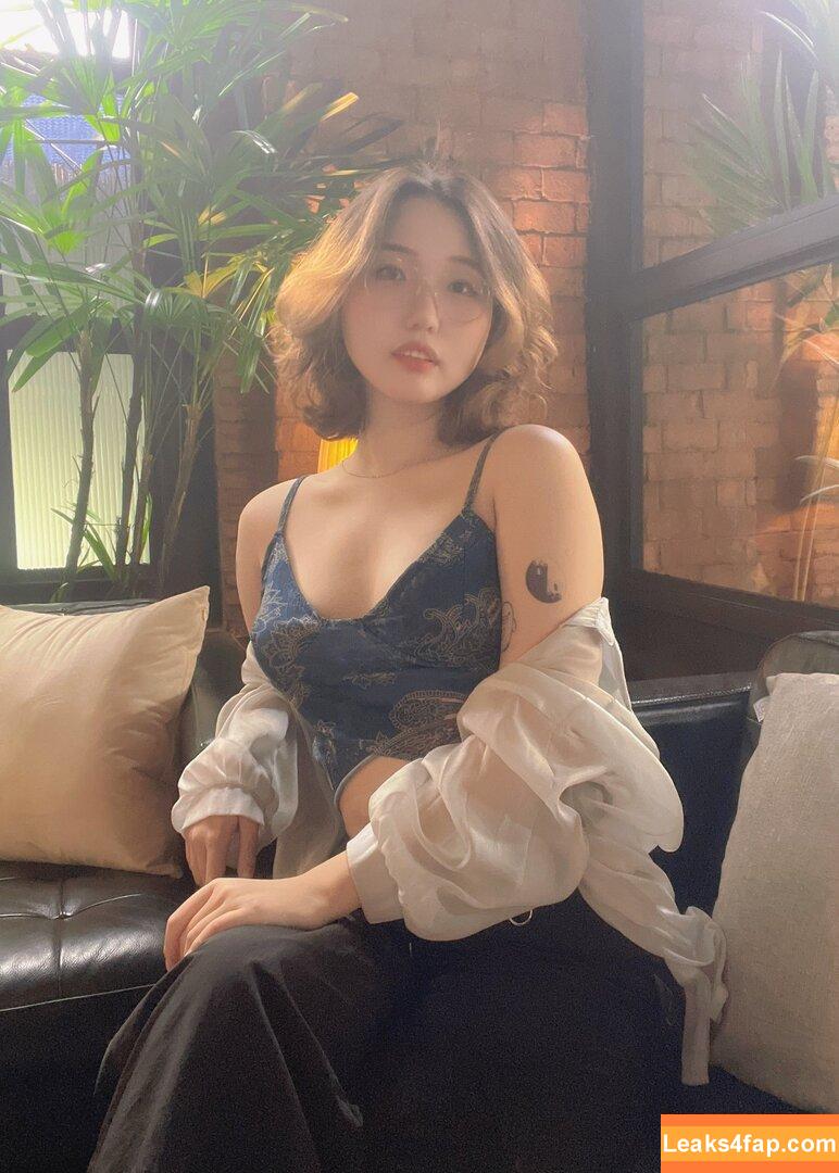 sren244 / ShiRen244 / sr_24n leaked photo photo #0074