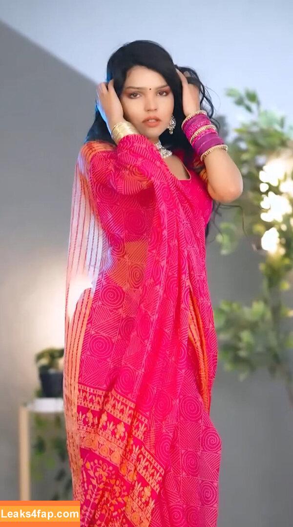 Srish Shukla /  leaked photo photo #0002