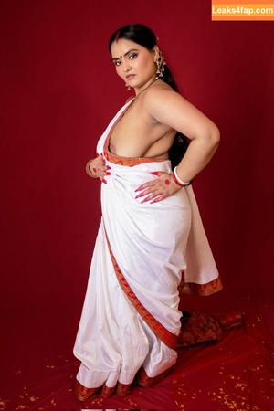 Srishti Banerjee photo #0002