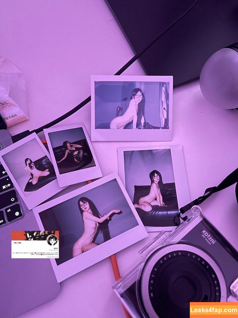 SS95577233 / SS95578233 / phoenix_peach / 入🚪私信只回复口令红包 leaked photo photo #0004
