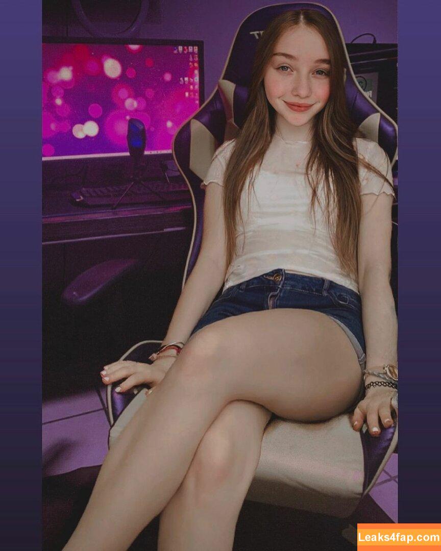 SSandia / sandialilibeth / sandysparrowgamer leaked photo photo #0009