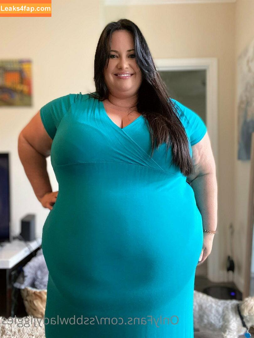 ssbbwladyjiggles /  leaked photo photo #0004