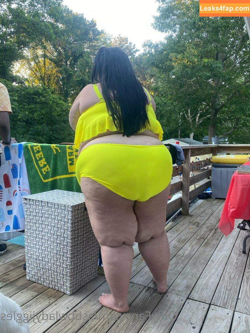 ssbbwladyjiggles /  leaked photo photo #0068